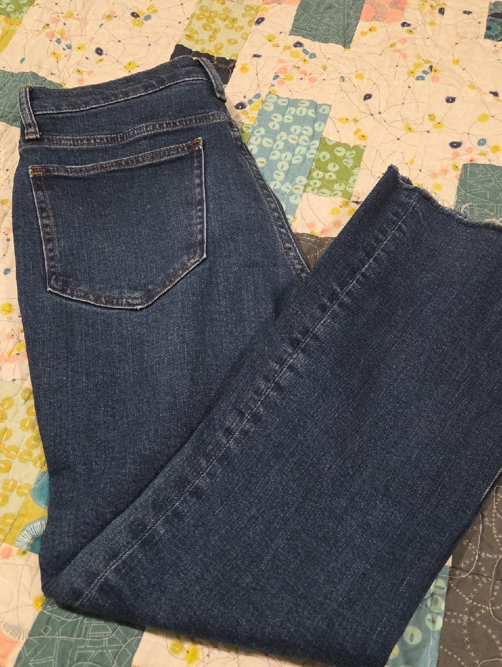 Madewell Dark Blue Kick Out Crop Jeans